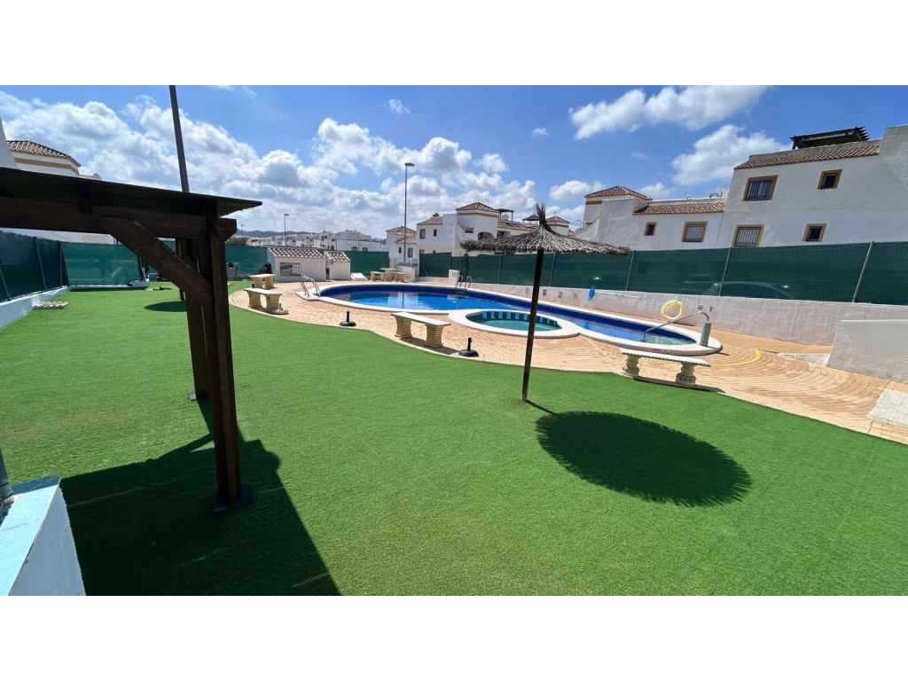 For sale - GROUND FLOOR 2 BED 1 BATH APARTMENT -  - Alicante